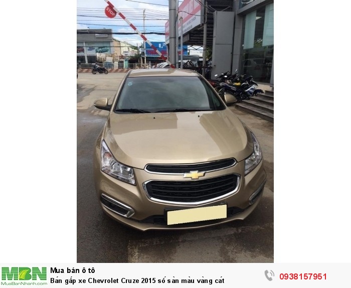 Bán gấp xe Chevrolet Cruze 2015 số sàn màu vàng cát
