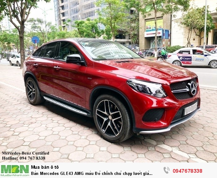 Bán Mercedes GLE43 AMG màu Đỏ chính chủ chạy lướt giá tốt