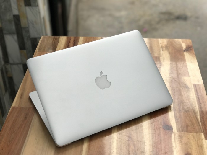 Macbook Air 13in, i5 8G SSD128 Pin Khủng 5-10h Đẹp zin 100% Giá rẻ6