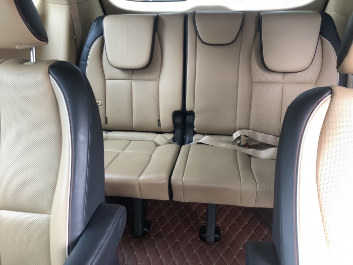 Bán Kia Sedona 3.3 GATH 2016 chính chủ, rất mới