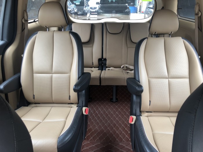Bán Kia Sedona 3.3 GATH 2016 chính chủ, rất mới