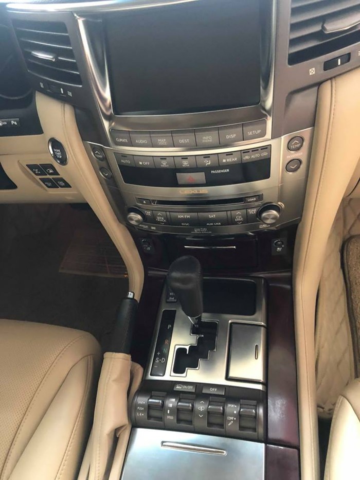 Bán Lexus LX570 sx 2011 chính chủ rất mới