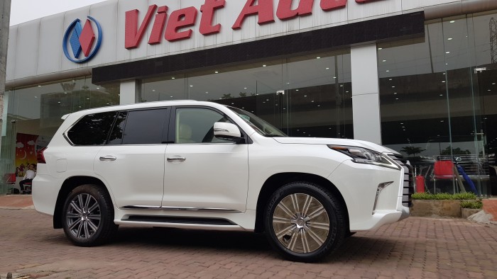 Bán Lexus Lx570 sản xuất 2016 mới 100% giao ngay