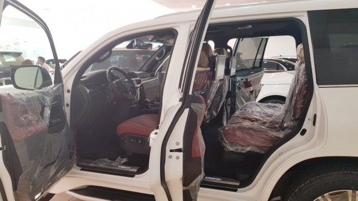 Bán Lexus Lx570 sản xuất 2016 mới 100% giao ngay