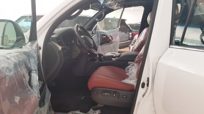 Bán Lexus Lx570 sản xuất 2016 mới 100% giao ngay