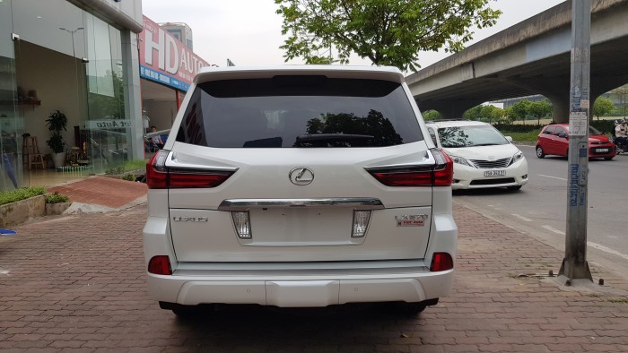 Bán Lexus Lx570 sản xuất 2016 mới 100% giao ngay