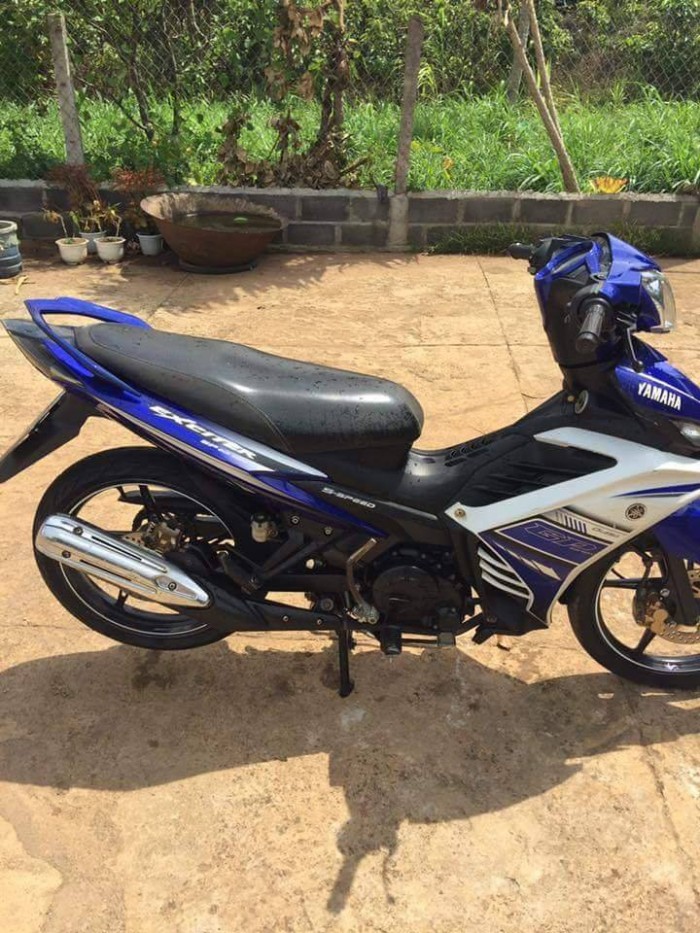 Bán xe máy cũ trả góp_Yamaha Exciter 135 côn tay