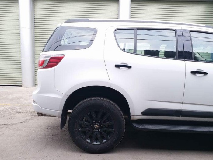 Chevrolet Trailblazer SUV phong cách mỹ máy dầu nhập khẩu Thái Lan