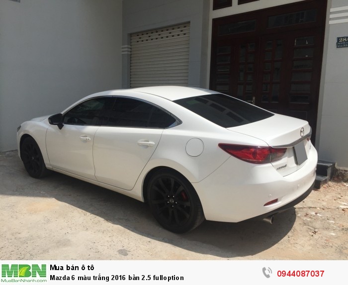 Mazda 6 màu trắng 2016 bản 2.5 fulloption