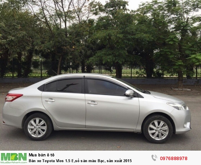 Bán xe Toyota Vios 1.5 E,số sàn màu Bạc, sản xuất 2015