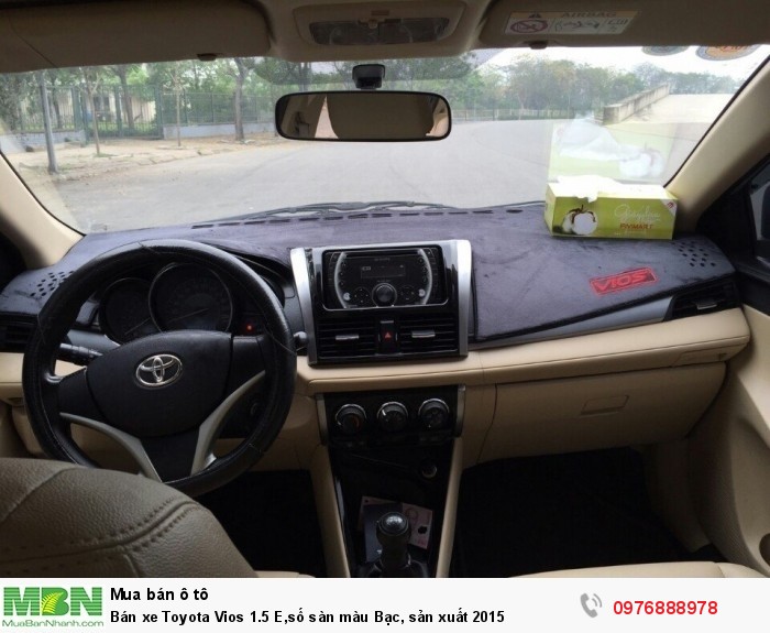 Bán xe Toyota Vios 1.5 E,số sàn màu Bạc, sản xuất 2015