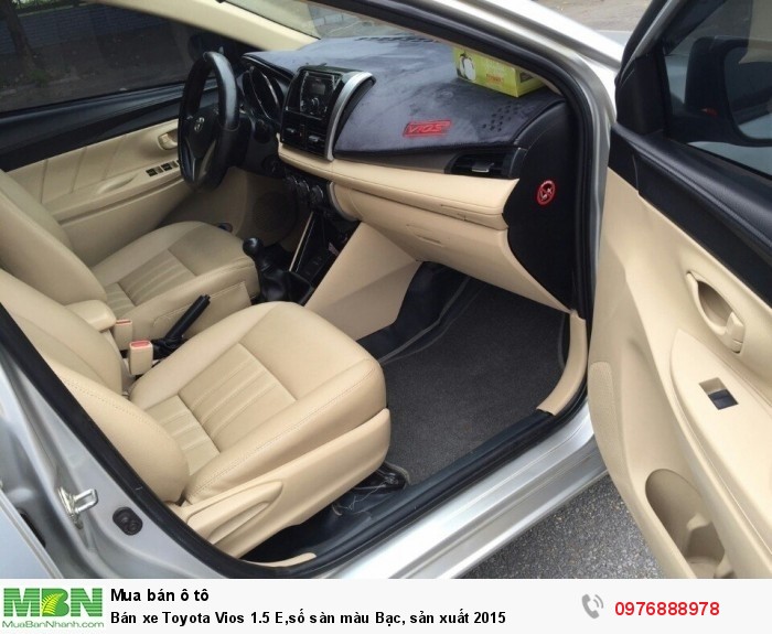 Bán xe Toyota Vios 1.5 E,số sàn màu Bạc, sản xuất 2015