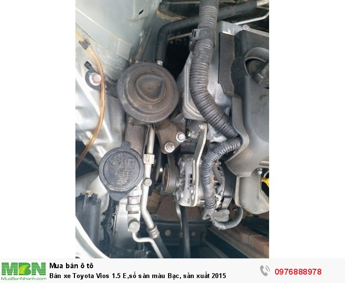 Bán xe Toyota Vios 1.5 E,số sàn màu Bạc, sản xuất 2015