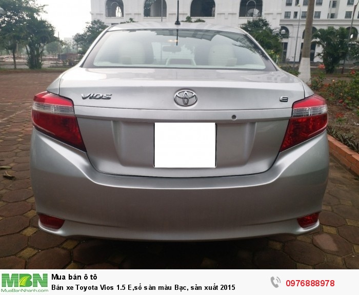 Bán xe Toyota Vios 1.5 E,số sàn màu Bạc, sản xuất 2015