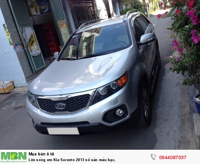 Lên sóng em Kia Sorento 2013 số sàn màu bạc,