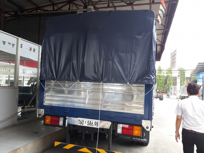 Giá xe tải Hyundai 120SL Xe Tải Huyndai 8 Tấn Thùng Mui Bạt dài 6m2 khuyến mãi ngay 15 triệu thuế trước bạ 4