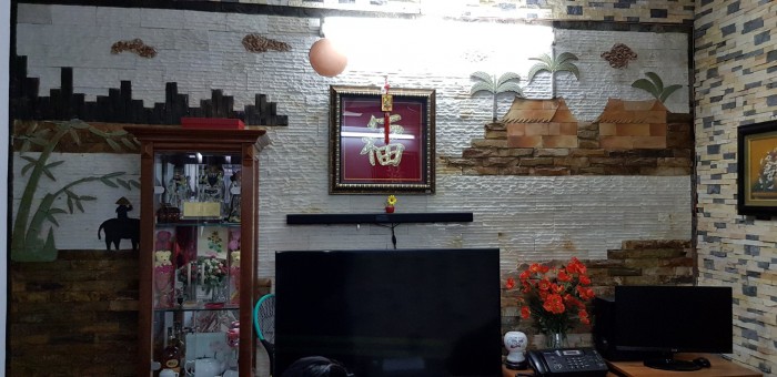 Cần bán gấp nhà Ngã Tư Sở 45m2 3 tầng