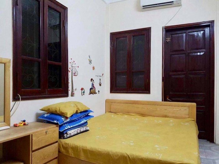 Trường Chinh, ngay phố, nhà đẹp, ngõ thoáng, mua về ở luôn. 25mx4T