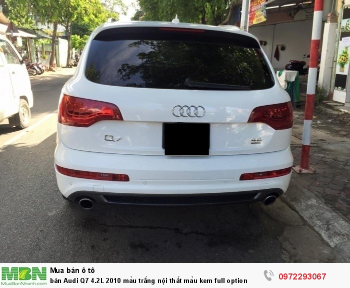 Bán Audi Q7 4.2L 2010 màu trắng nội thất màu kem full option