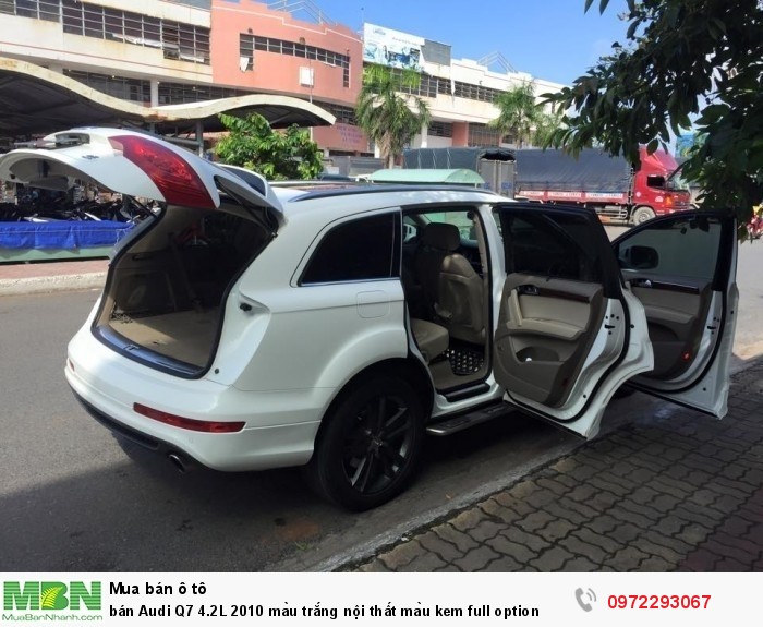 Bán Audi Q7 4.2L 2010 màu trắng nội thất màu kem full option
