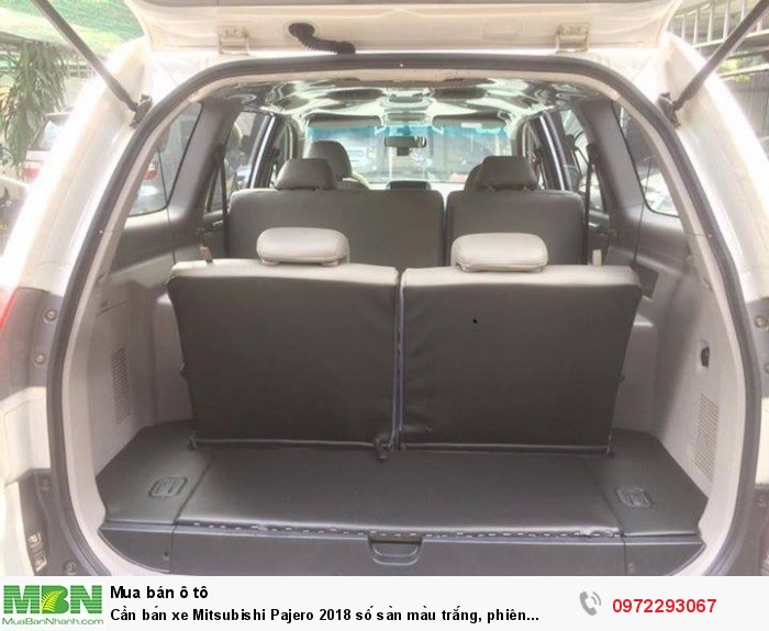Cần bán xe Mitsubishi Pajero 2018 số sàn màu trắng, phiên bản máy dầu