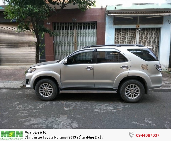 Cần bán xe Toyota Fortuner 2013 số tự động 2 cầu