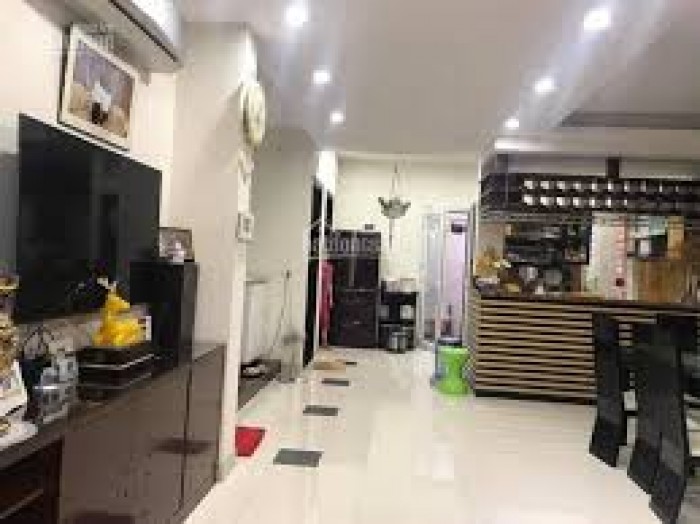 Nhà mặt phố Hàng Than 200m2 mặt tiền 10m