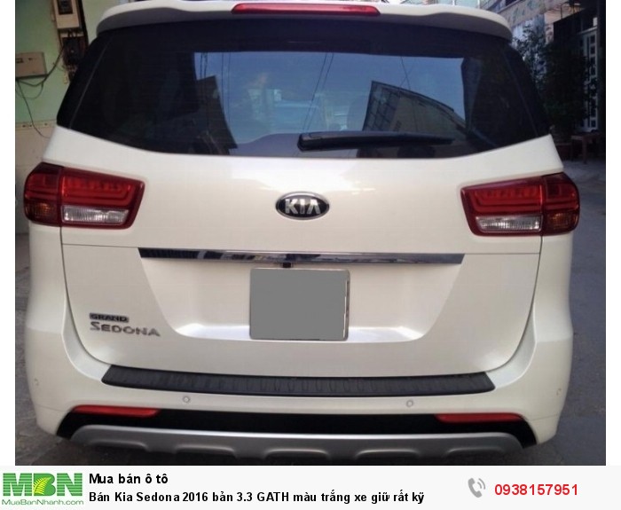 Bán Kia Sedona 2016 bản 3.3 GATH màu trắng xe giữ rất kỹ