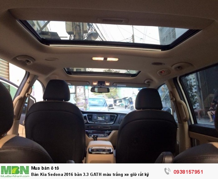 Bán Kia Sedona 2016 bản 3.3 GATH màu trắng xe giữ rất kỹ