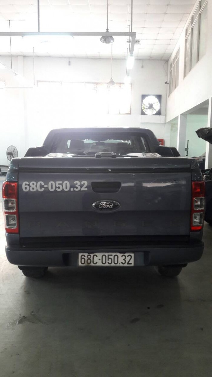 Ranger XLS 2016 AT Odo 40.000km, màu xanh thiên thanh