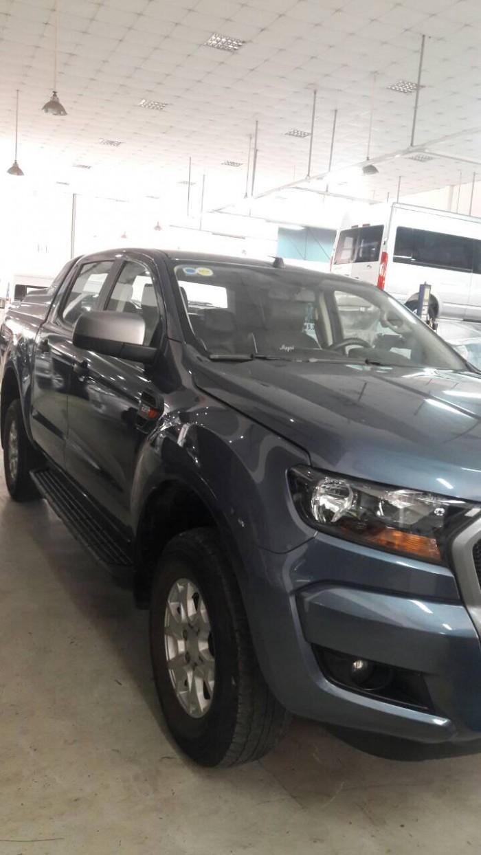Ranger XLS 2016 AT Odo 40.000km, màu xanh thiên thanh