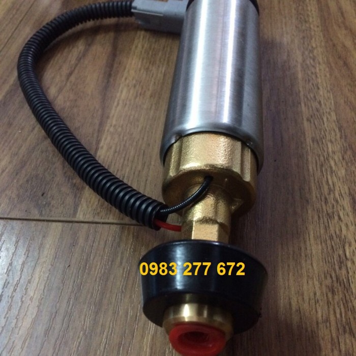 Chuyên cung cấp bơm và phụ tùng bơm cho xe cơ giới Cat Hitachi Komatsu