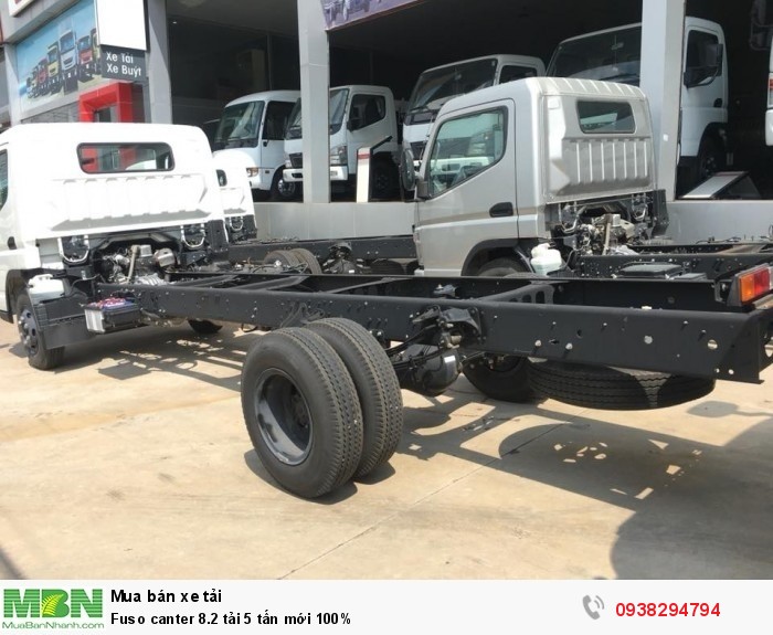 Fuso canter 8.2 tải 5 tấn  mới 100%