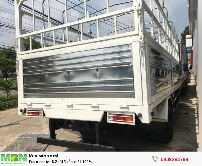 Fuso canter 8.2 tải 5 tấn  mới 100%