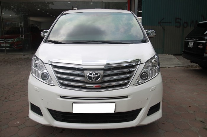 Toyota Alphard Limited sản xuất 2014, đk 2015.