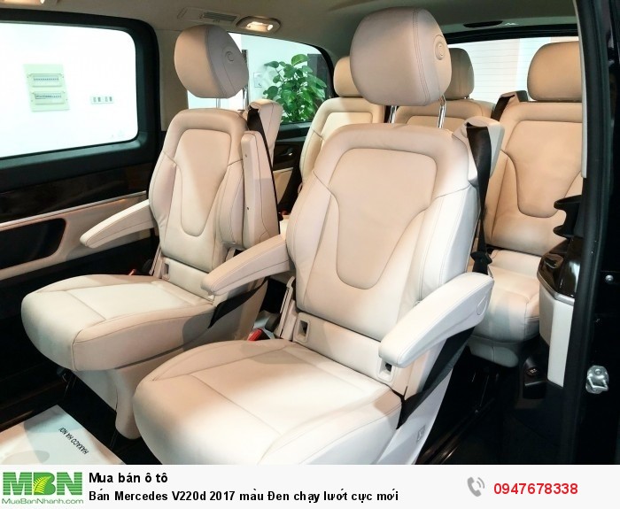 Bán Mercedes V220d 2017 màu Đen chạy lướt cực mới