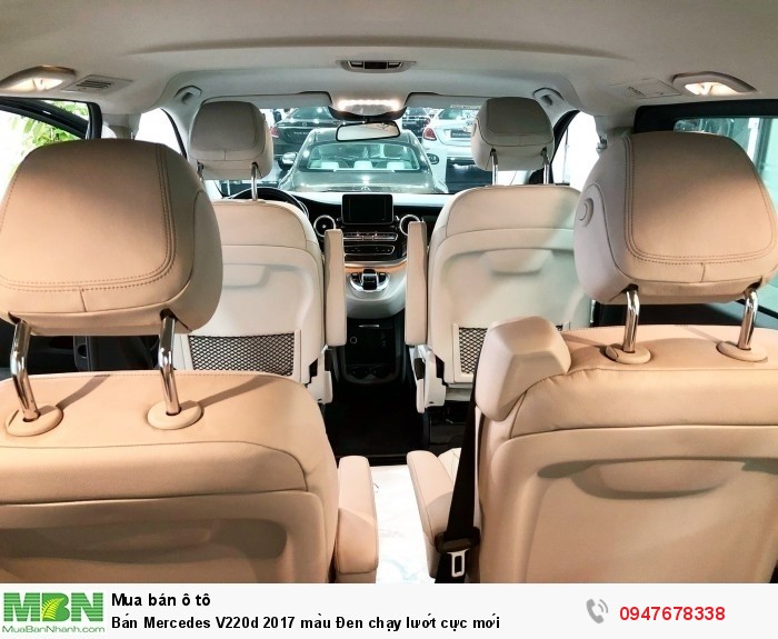 Bán Mercedes V220d 2017 màu Đen chạy lướt cực mới