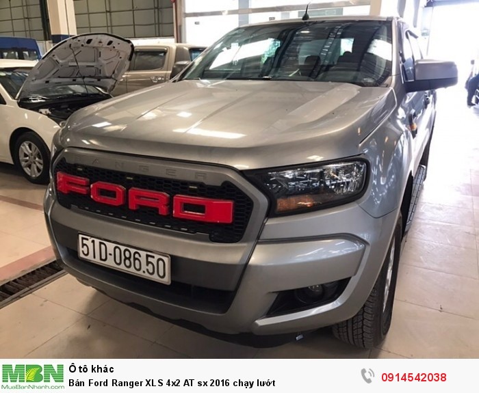 Bán Ford Ranger XLS 4x2 AT sx 2016 chạy lướt