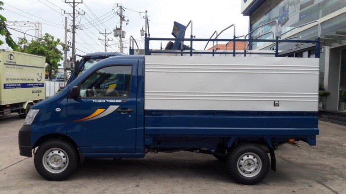 Bán xe Towner 990 tải trọng 990kg xe mới 100% , hỗ trợ trả góp, bảo hành toàn quốc.