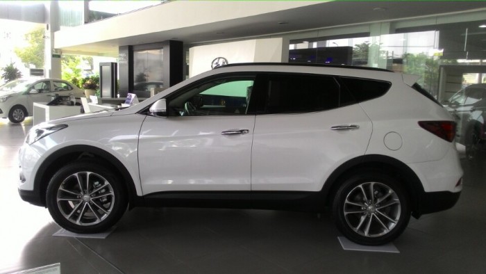 Hyundai Santafe Dầu