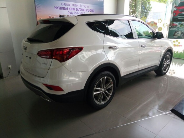Hyundai Santafe Dầu