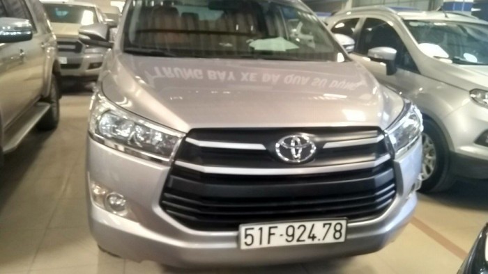 Innova 2.0E 2016, số sàn, xe đi 41.000km, xe cá nhân, màu bạc