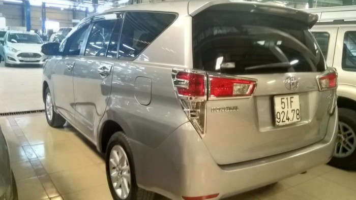 Innova 2.0E 2016, số sàn, xe đi 41.000km, xe cá nhân, màu bạc