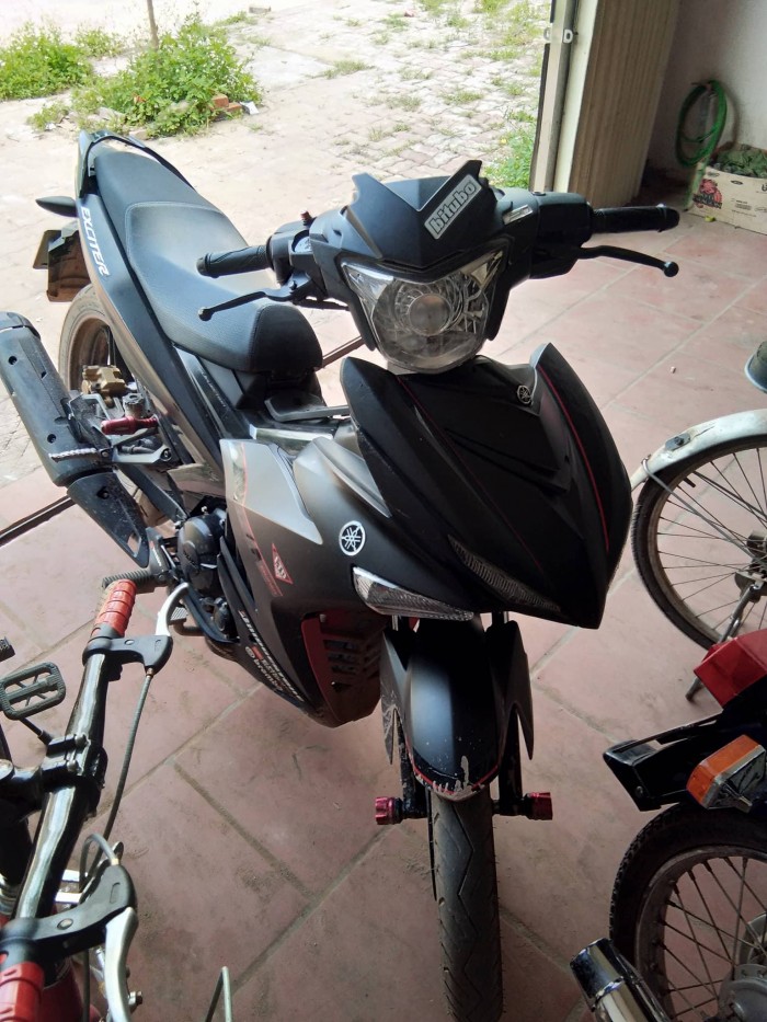 Exciter 150 đen nhám