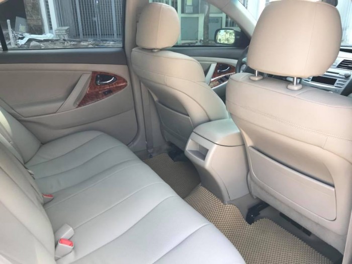 Toyota Camry 2.5 LE. Sản xuất 2010,đk 2011, màu đen, nhập Mỹ.