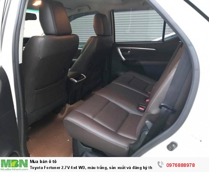 Toyota Fortuner 2.7V 4x4 WD, màu trắng, sản xuất và đăng ký tháng 10/ 2017