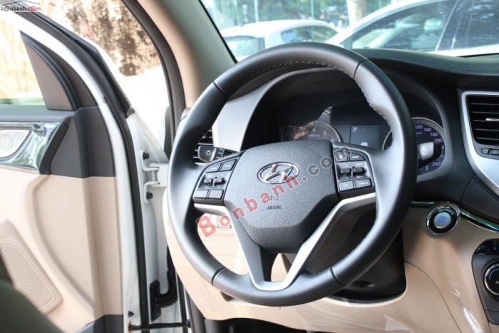 Tucson nhập khẩu sx 2017