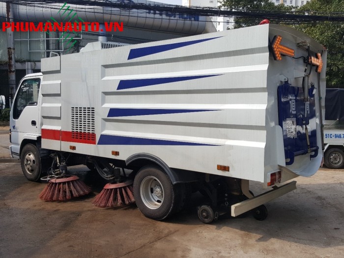 Bán xe trả góp Xe quét rác hút bụi Isuzu 5 khối uy tín chất lượng