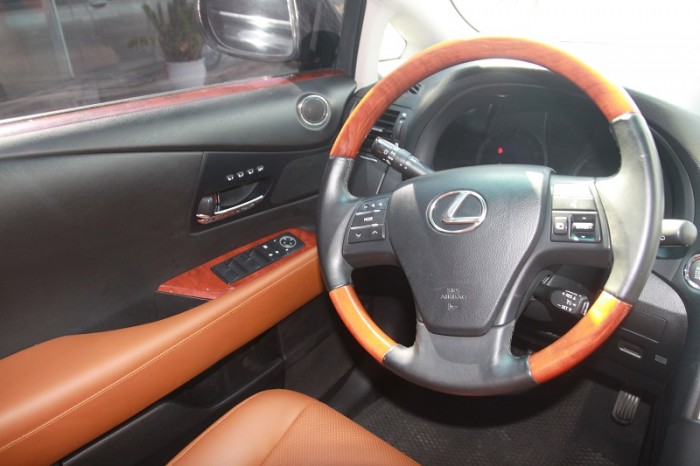 LEXUS RX350 sx và đk 2009, màu đen nội thất nâu cực sang.