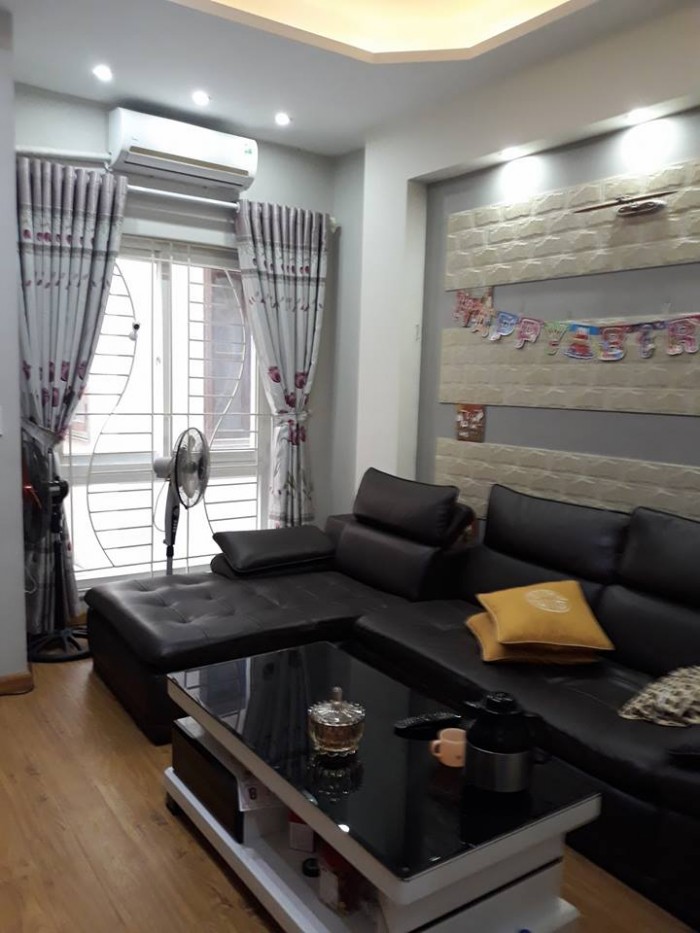 Bán nhà đẹp, ô tô vào nhà Khâm Thiên, 50m2, 5 tầng